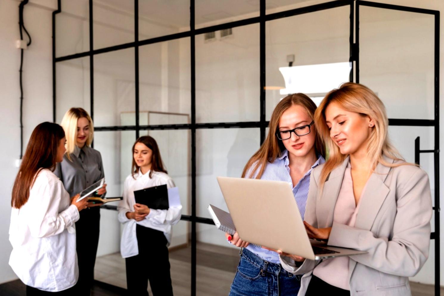Professional financial consulting session